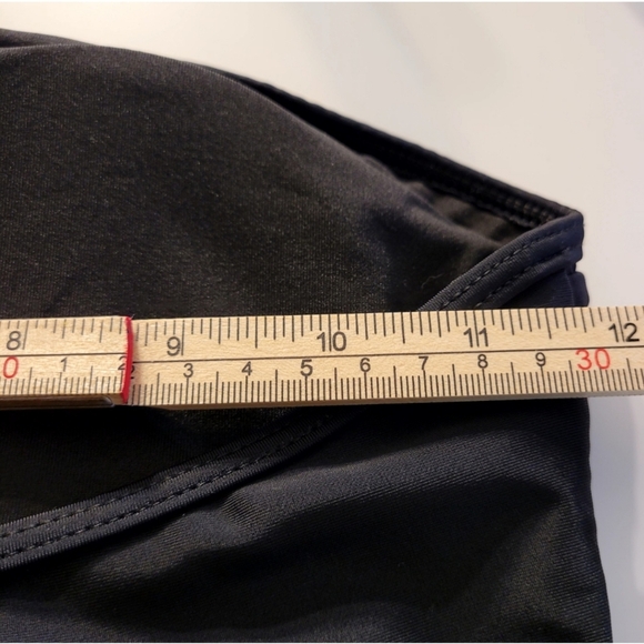 B Swim Black One-Shoulder One-Piece Swimsuit Mesh Detail Size S Vacation Beach - Picture 6 of 7